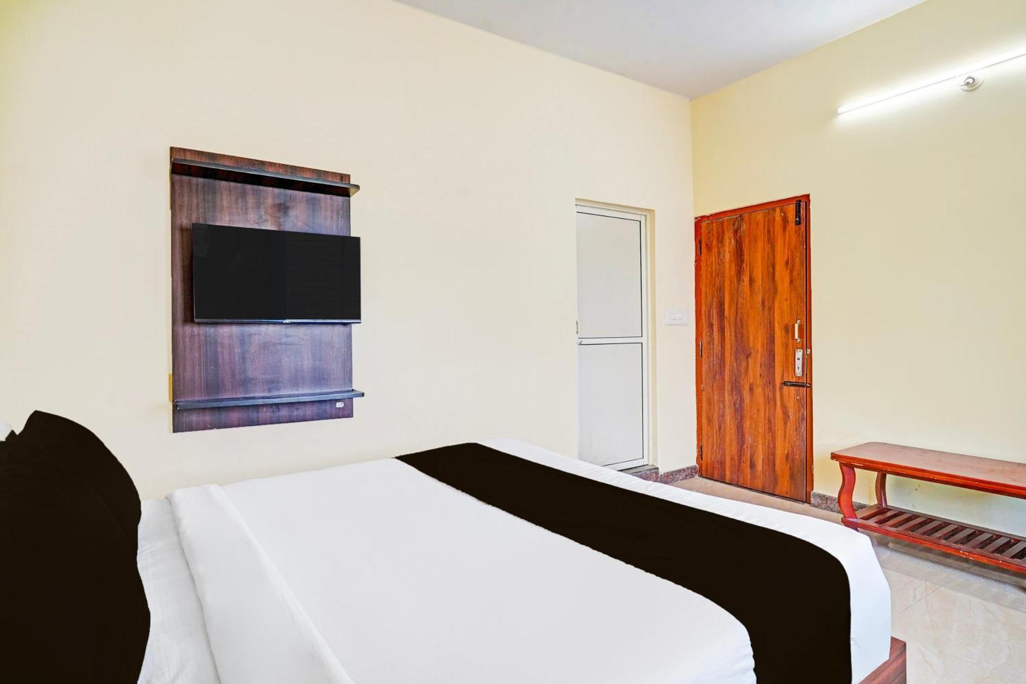 Super Hotel O Srigandhakavalu Formerly Chamundeshwari Lodging Jālahalli المظهر الخارجي الصورة