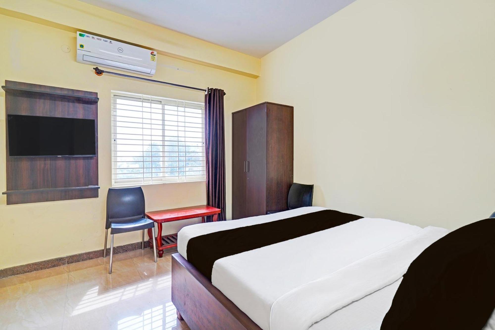 Super Hotel O Srigandhakavalu Formerly Chamundeshwari Lodging Jālahalli المظهر الخارجي الصورة