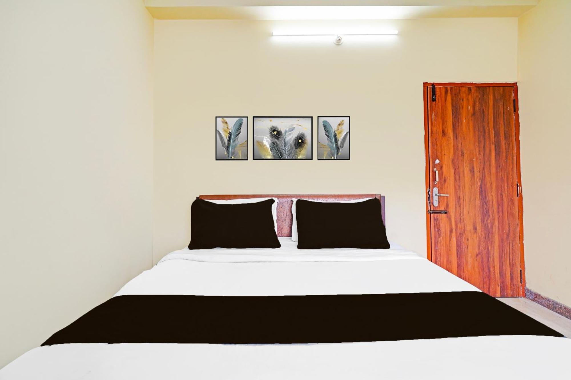 Super Hotel O Srigandhakavalu Formerly Chamundeshwari Lodging Jālahalli المظهر الخارجي الصورة