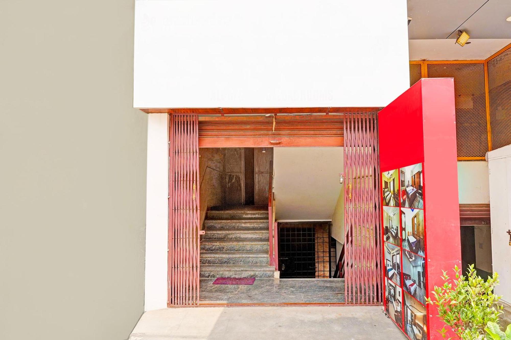 Super Hotel O Srigandhakavalu Formerly Chamundeshwari Lodging Jālahalli المظهر الخارجي الصورة